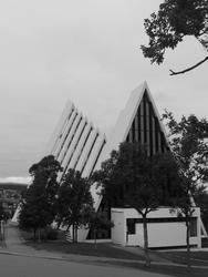 Hva er det som gjør ishavskatedralen så spesiell?