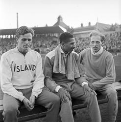 Serie. Sport. Friidrett. Norge-USA.
Fotografert 1947.