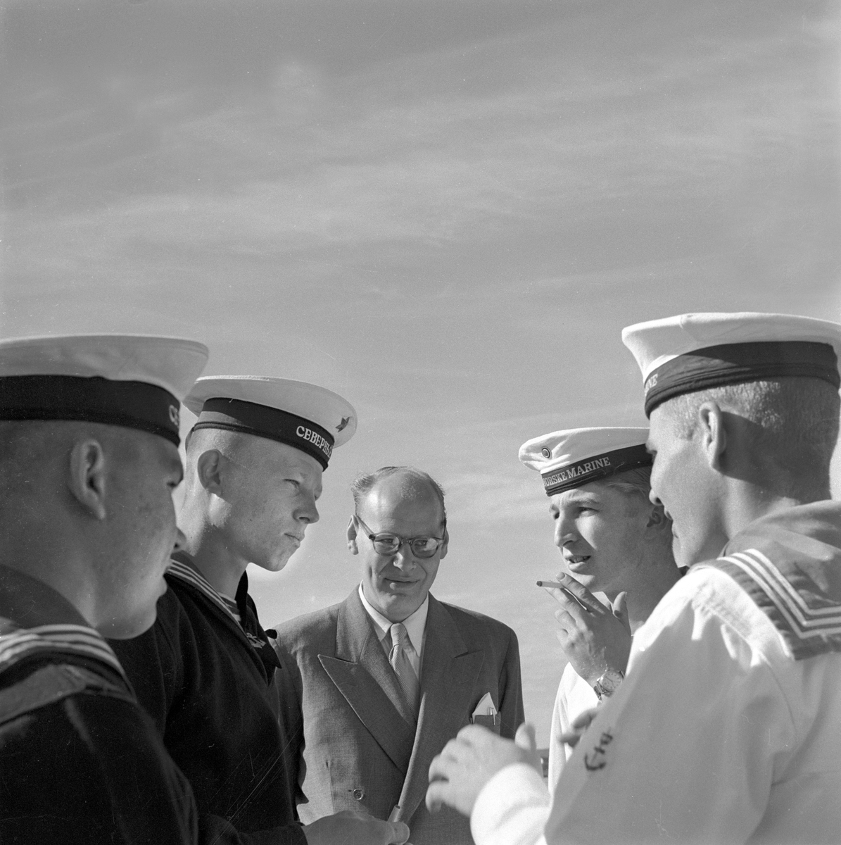 Serie. Russisk flåtebesøk i Oslo, blant annet på Akershus festning. Fotografert 8. aug. 1956.