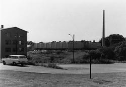 J. L. Tiedemanns Tobaksfabrik på Hovin i 1968. Fotografiet b