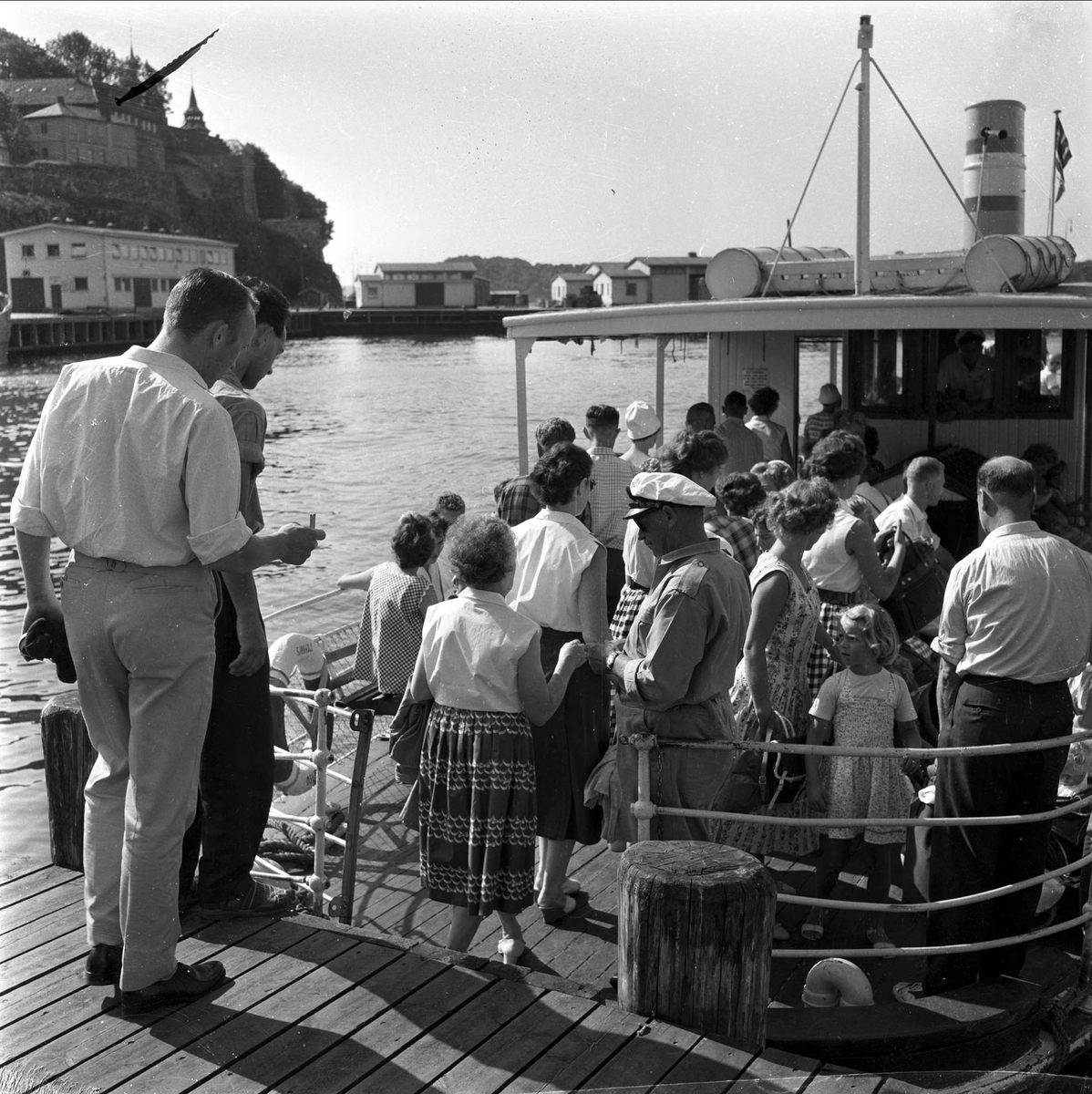 Fergekontroll i Oslo og Bærum, Rådhuskaien, Oslo, 19.07.1959.