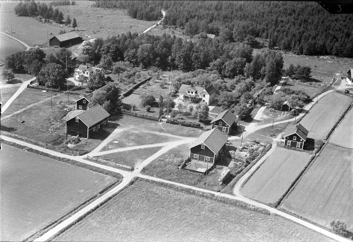 Flygbild, eventuellt över Viggeby, Litslena socken, Uppland 1936