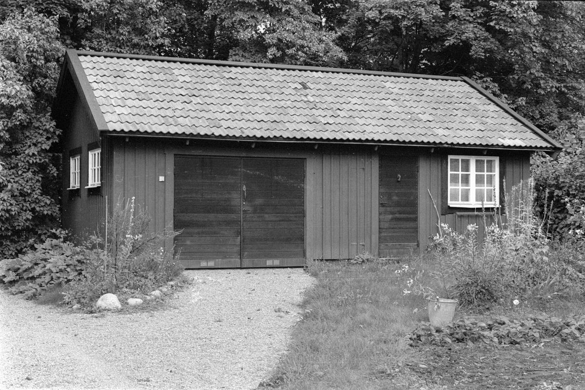 Garage och ateljé, Vattholma 5:7, Vattholma, Lena socken, Uppland 1978