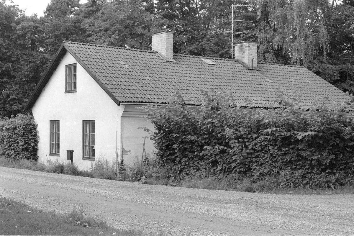 Bostadshus, Vattholma 5:7, Vattholma, Lena socken, Uppland 1978
