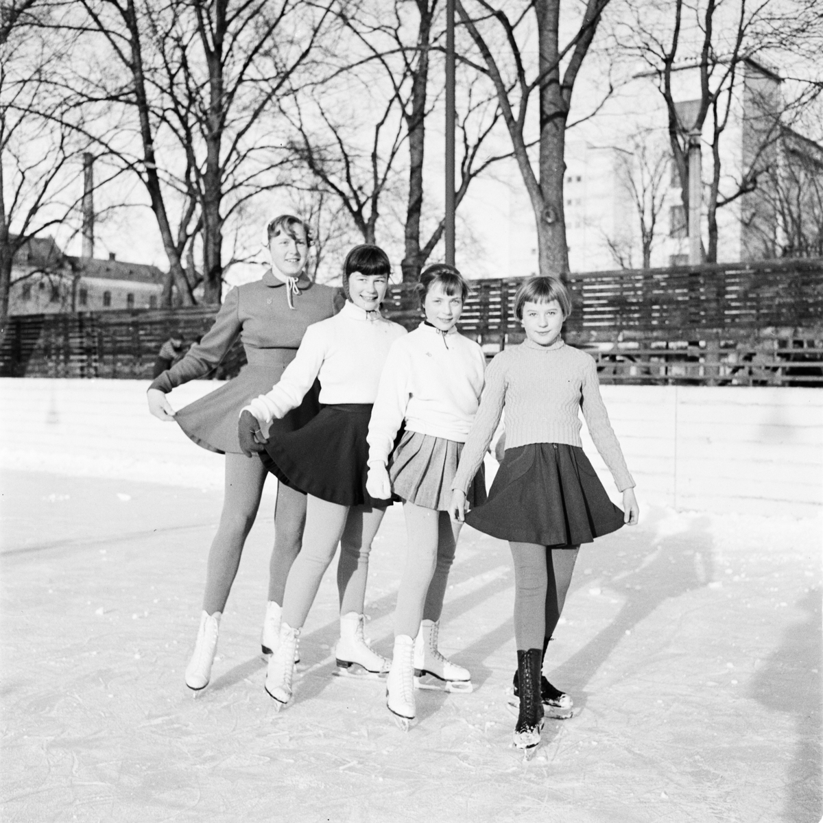 Konståkning för damer, Studenternas Idrottsplats, Uppsala februari 1955