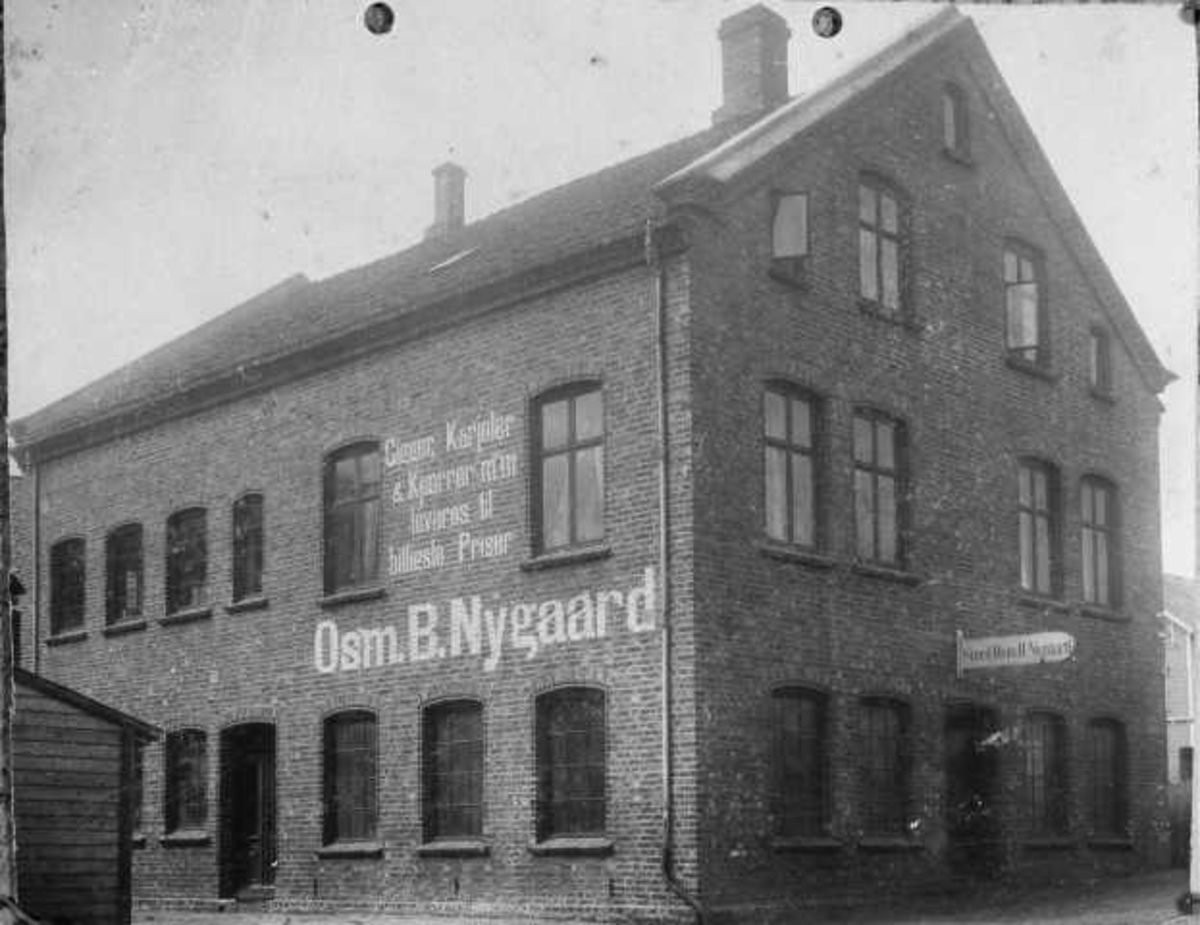 Bygningen til bedriften Smed Osm. B Nygaard