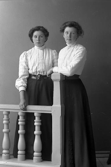 Enligt fotografens journal nr 2 1909-1915: "Olsson, Gerda Lundby Kareby".