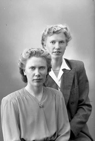 Enligt fotografens journal nr 7 1944-1950: "Andersson, Fr. Anna Guntorp Kode".