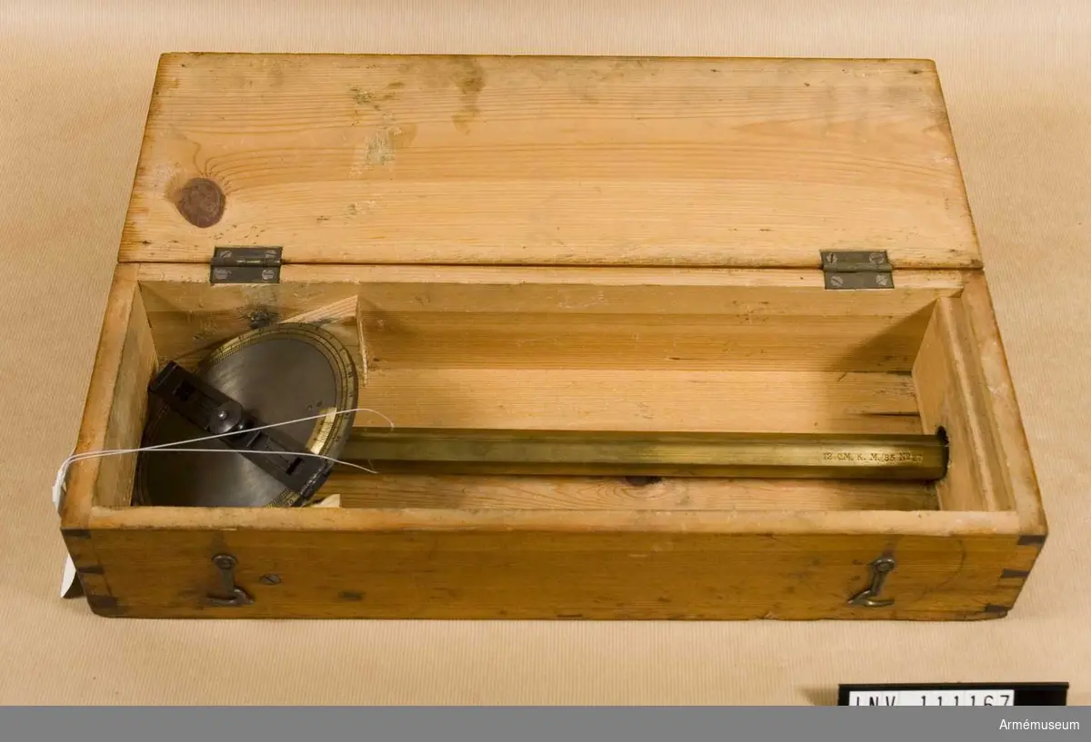 Vinkelmätningsinstrument i låda