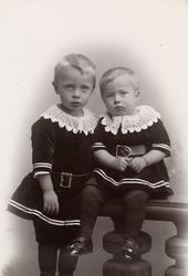 Ragnar og Johan Monrad Vik.