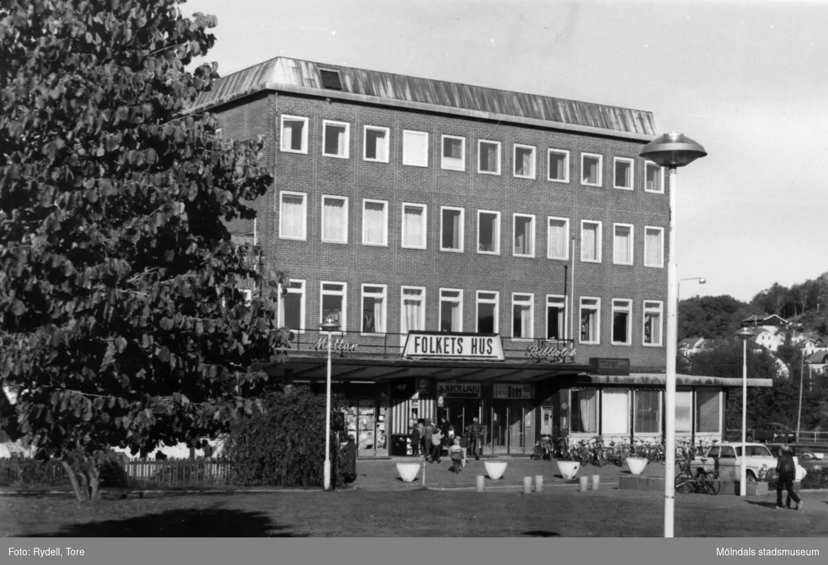 Folkets hus i Mölndals centrum på 1970-talet.