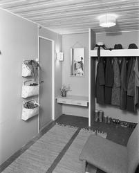 bolig, interiør, gang, garderobe, speil