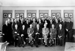 "Østfold fylkesting samlet til møte i Glemmen kommunelokale 