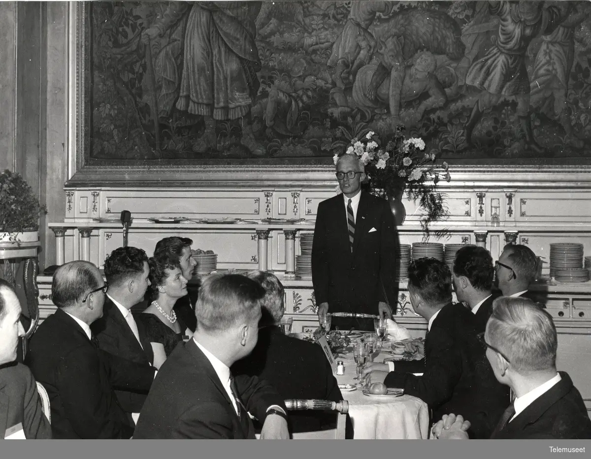 IBM 100% Club 1969. A. K. Watson speaking at the Regional Dinner at the Excelsior Hotel, Rome, Italy.