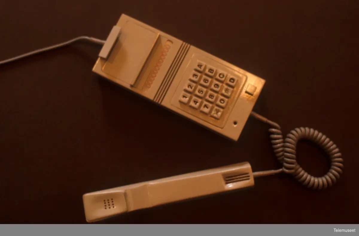 Telefonapparater prototyper konkurranse på Kunst og Håndverksskolen