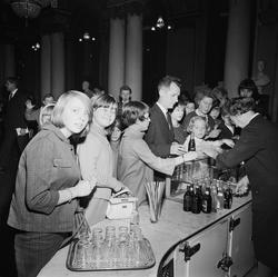 Nationaltheatret, interiør, restaurant, publikum, serverings