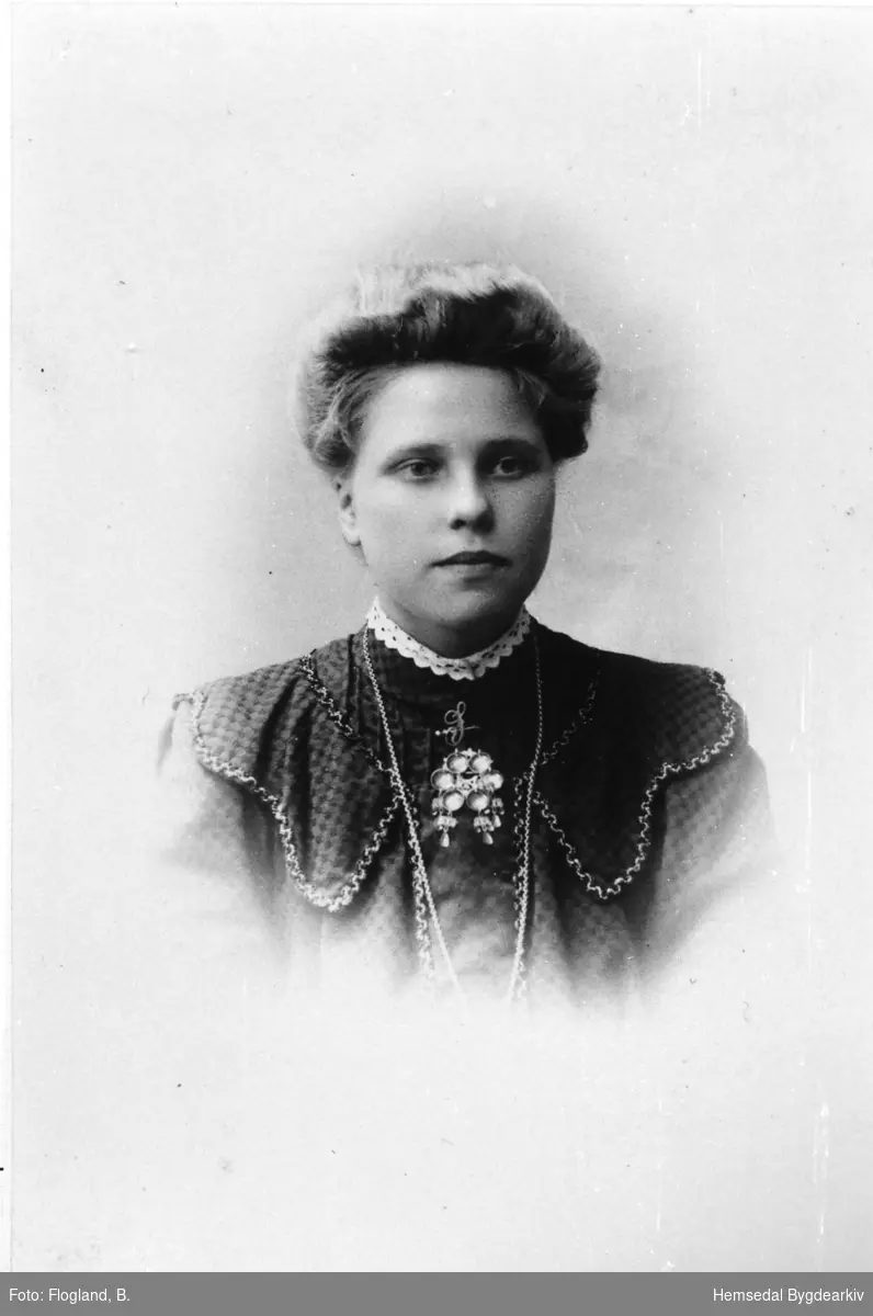 Sigrid Hulbak (1891-1958), gift Haugen