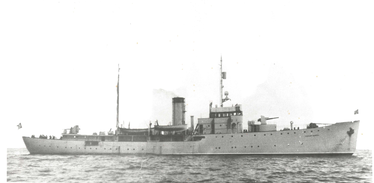 Oppsynsskipet FRITHJOF NANSEN - 1933, styrbord bredside. - Forsvarets ...