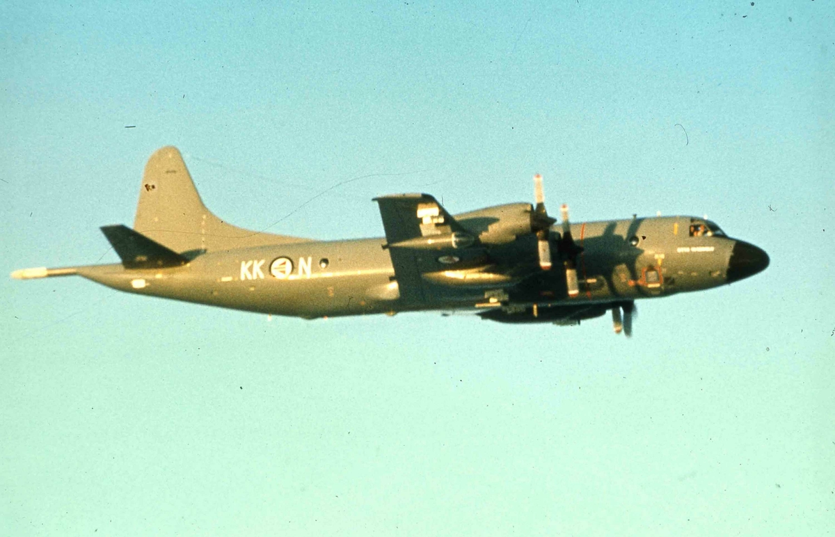 Ett fly i lufta, P-3B Orion    KK-N    333 skv.