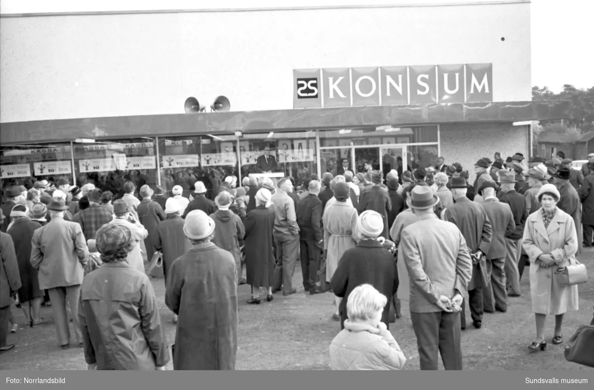 Invigning av nya Konsum i Kvissleby.