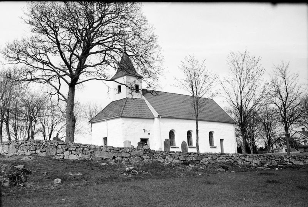 Återinvigning av Eggvena kyrka.
