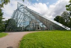 Hamardomen og domkirkeruinene