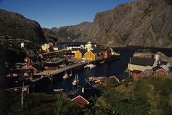 Fiskeværet Nusfjord i Lofoten. Illustrasjonsbilde fra Nye Bo