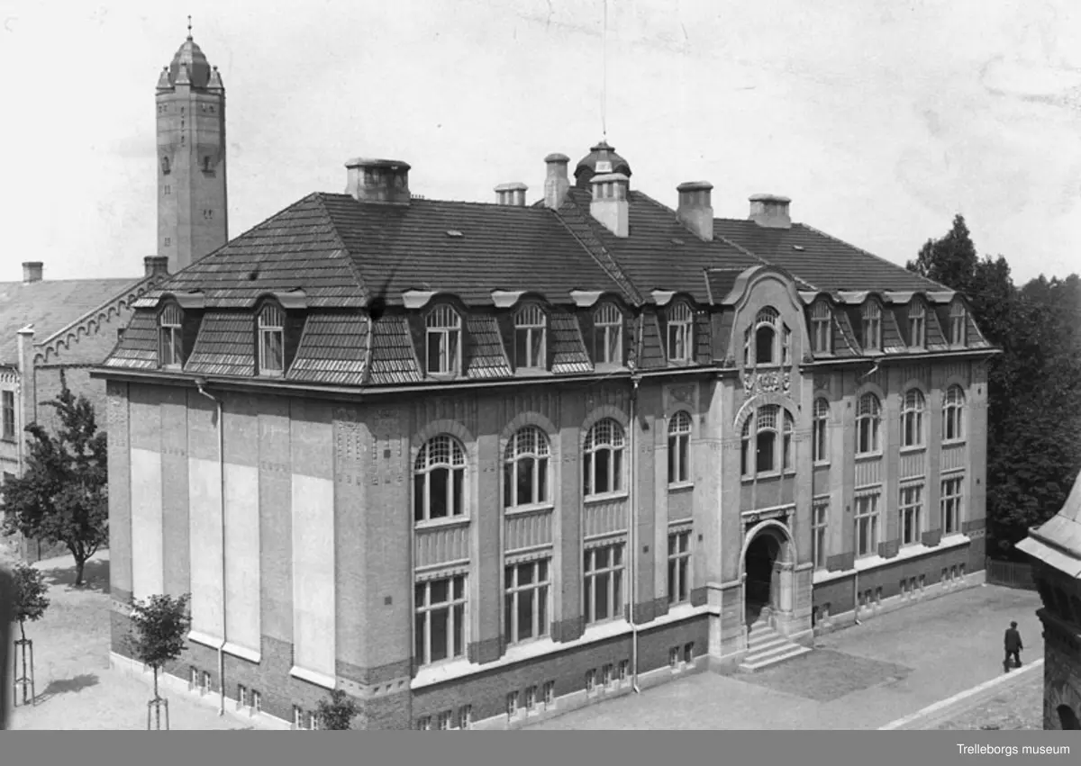 Centralskolan i Trelleborg - Trelleborgs museum / DigitaltMuseum