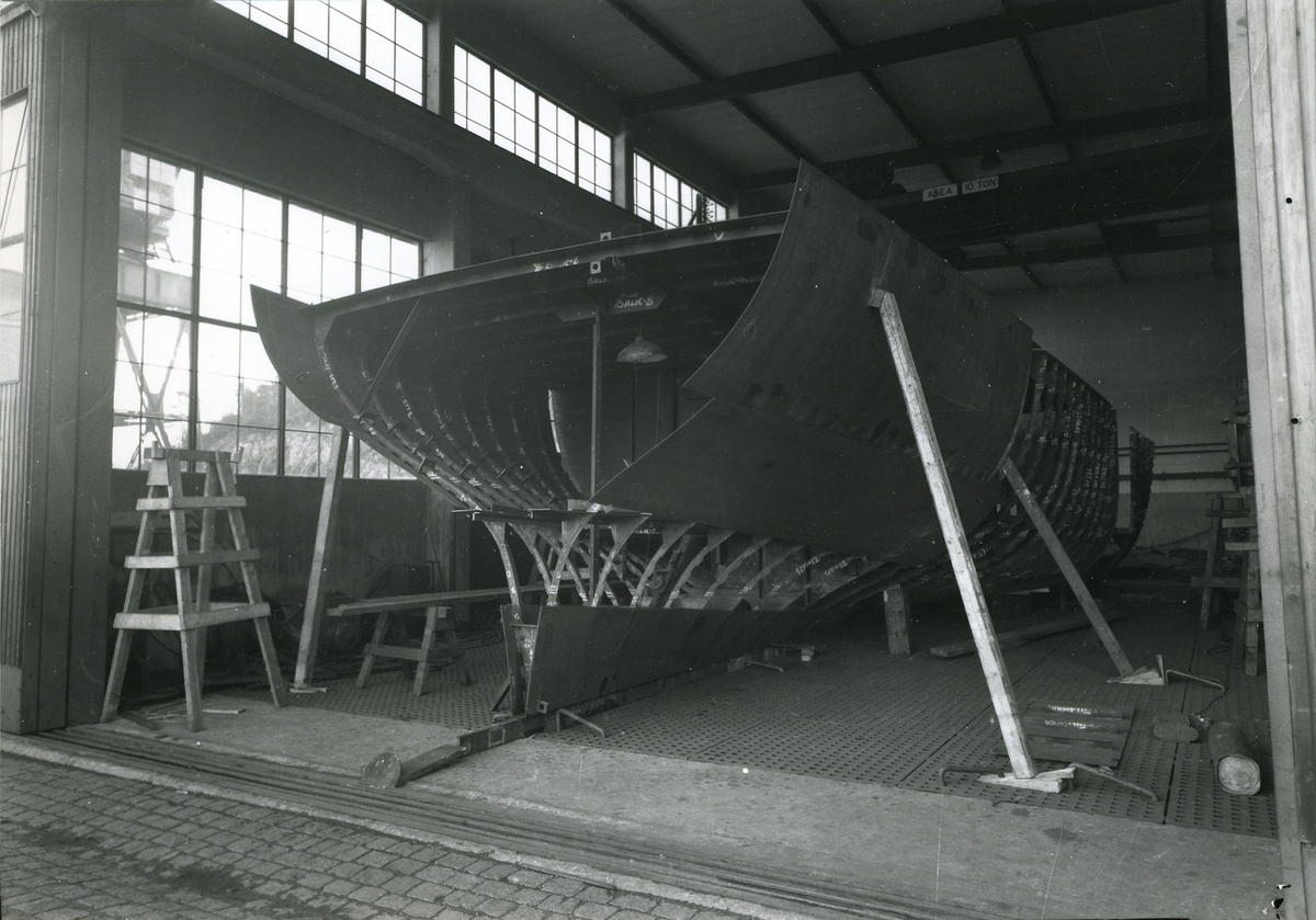 Fartygsskrov byggdes på Finnboda varv.