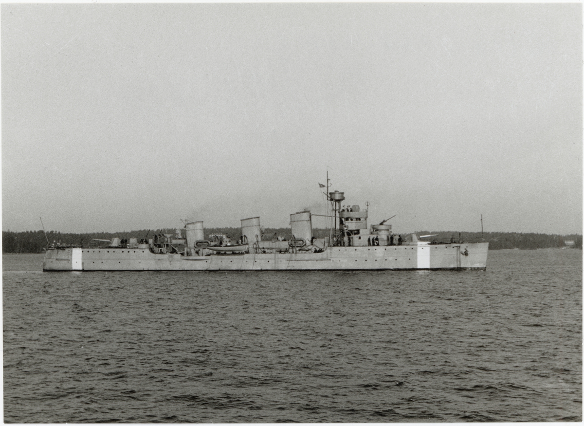 HMS Clas Fleming efter ombyggnaden 1940.