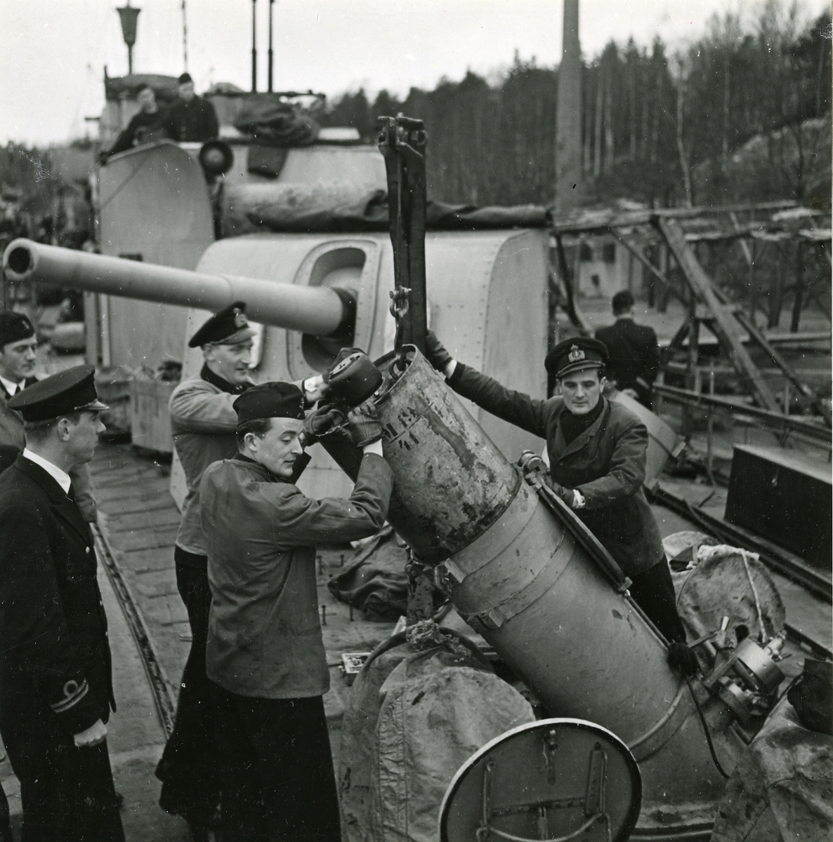 Sjunkbomber, den 5 febr, 1943.