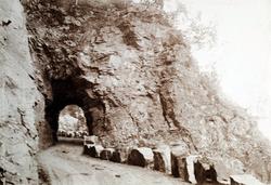 Tunnel ved Vestadjuvet i Sauda i Rogaland 1910 - 1913