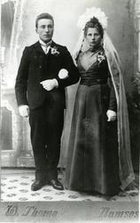 Laura og Karl Anton Høstland