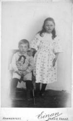Portrett av to barn, Albert Emmanuel Ballo og Olga Marie Ped