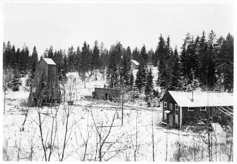 Wargöns AB

Bölets gruvor,  6 dec 1944. Här bröts det manganmalm under 2:a världskriget.
