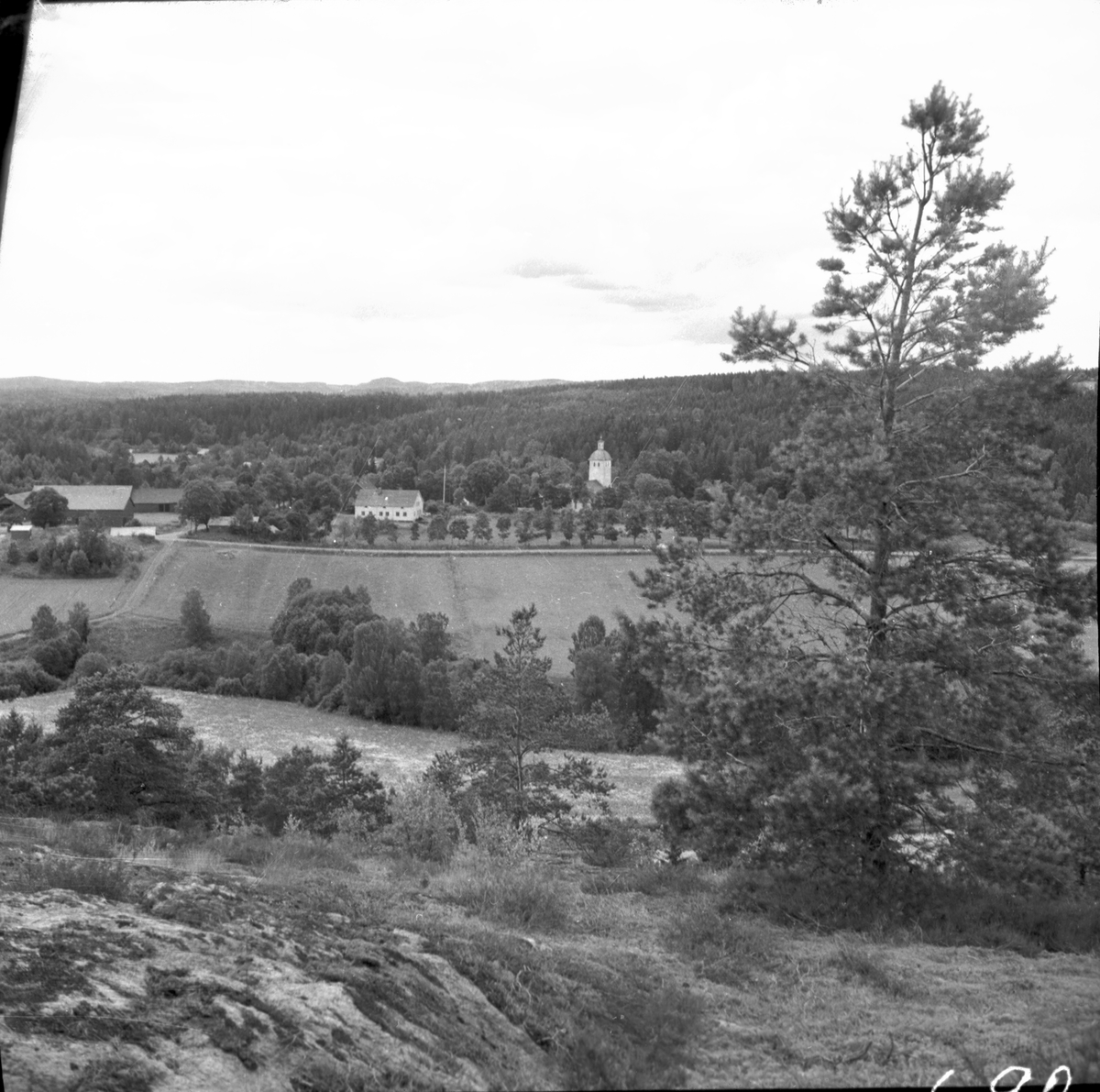 Utsikt från fornborgen mot västsydväst  Steneby