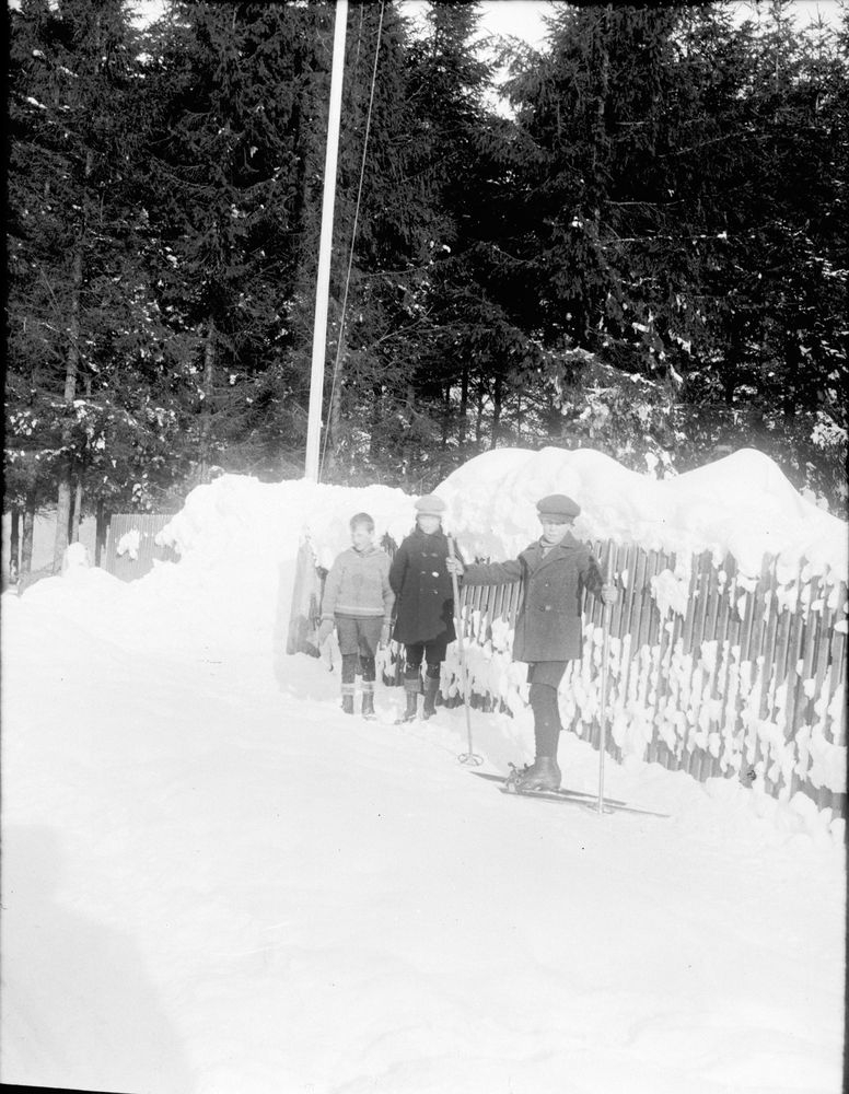 Skräcklan snövintern år 1929  Vänersborg