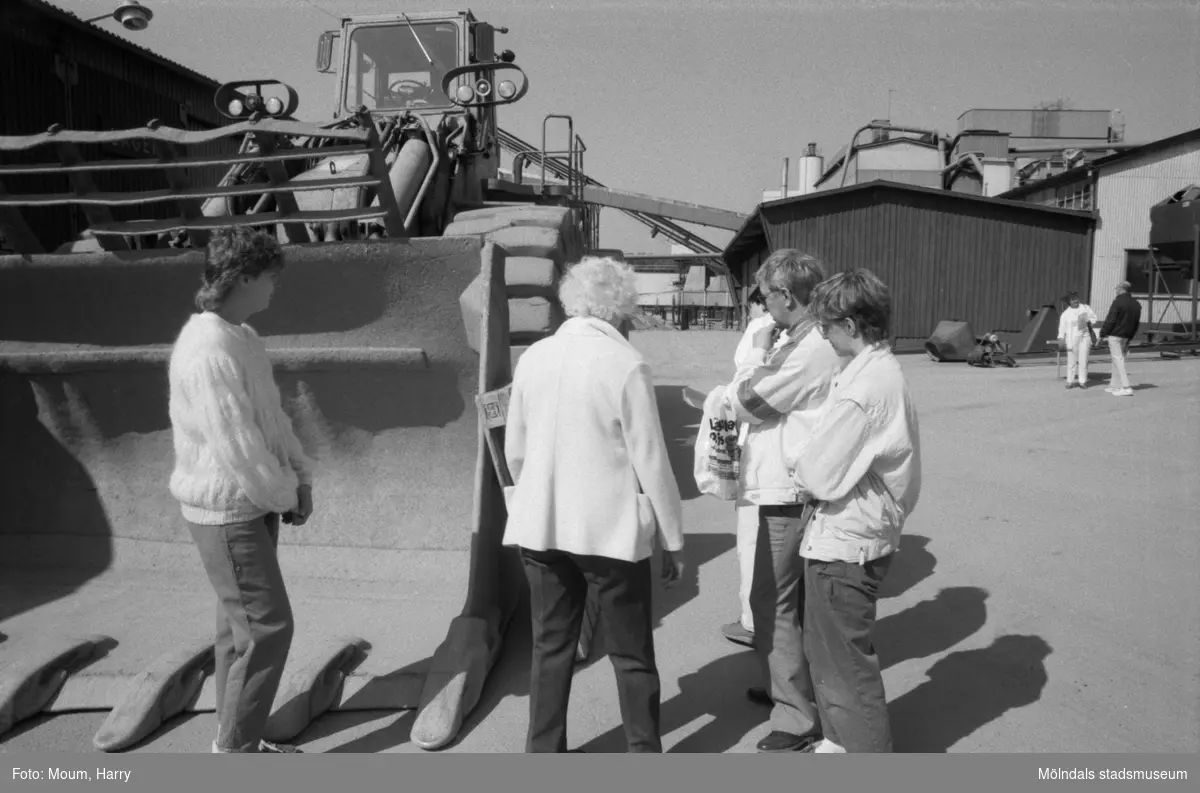 Poängpromenad på Sabemas område i Kållered, år 1985.

För mer information om bilden se under tilläggsinformation.