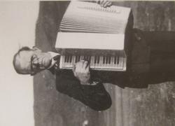 Poståpner Ole Simonsen på Salangsverket