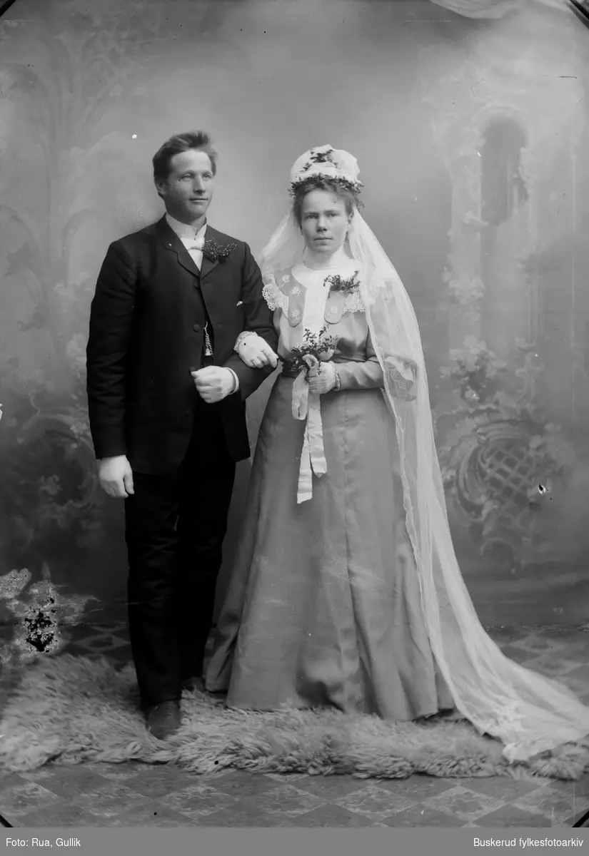 Brudebilde av Gullik (Gunleik G. Rua (1877-1931) og Thora Eliefsd.Vollan (1881-1968) Foto 27/3 1907