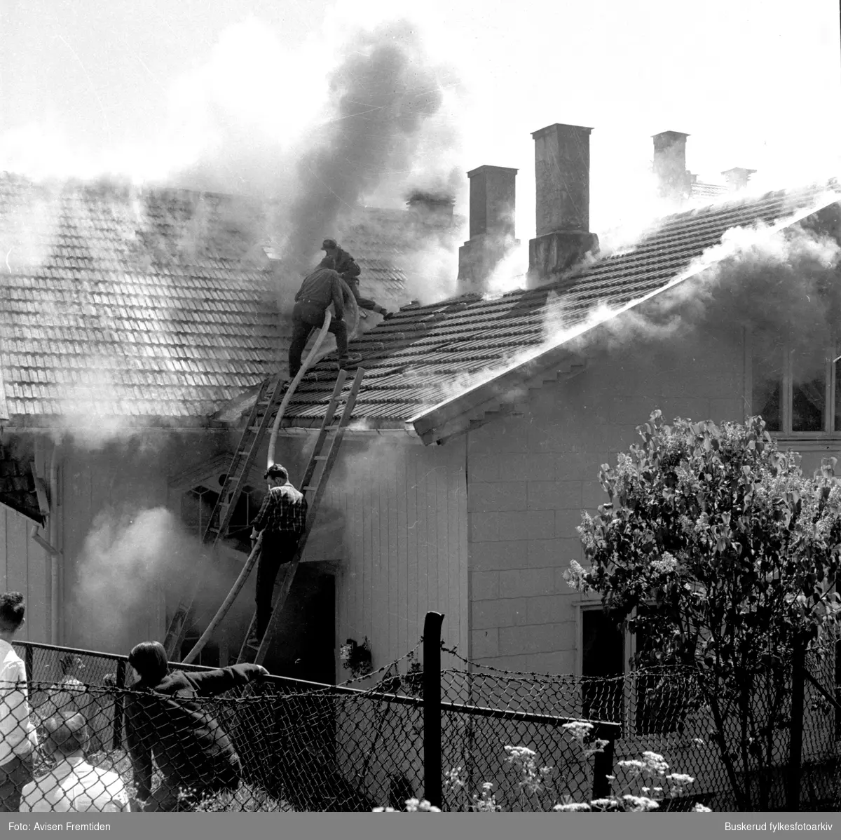 Brann i bedehuset i Askveien i 1967
Pressebilder
