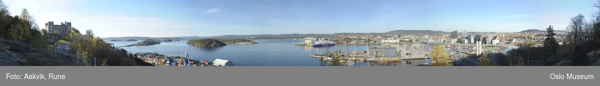 Utsikt fra Ekeberg, havn, fjord, panorama, Bjørvika, Barcode, graving, Operaen, øyer