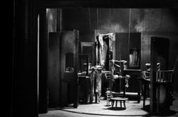 Nationaltheateret. "Spöksonaten" scenemodell. 3/9-72