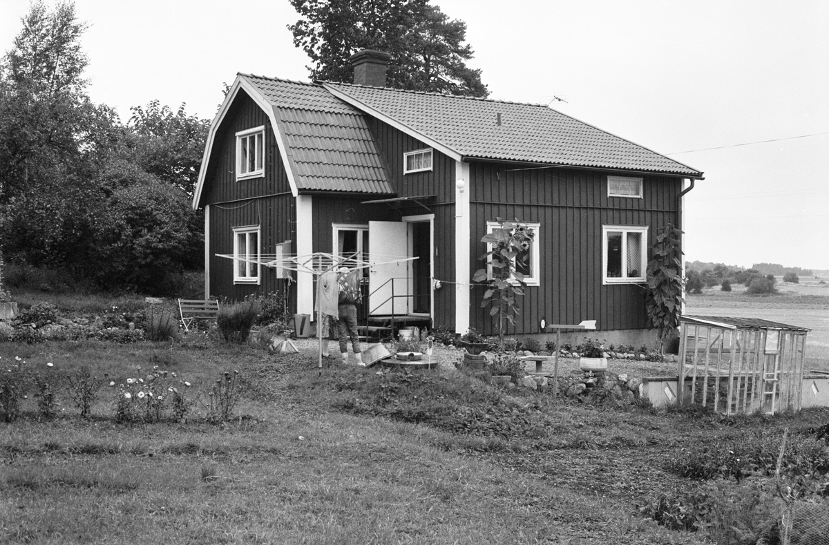 Bostadshus, Årsta soldattorp 1:1, Sandvik, Rasbo socken, Uppland 1982