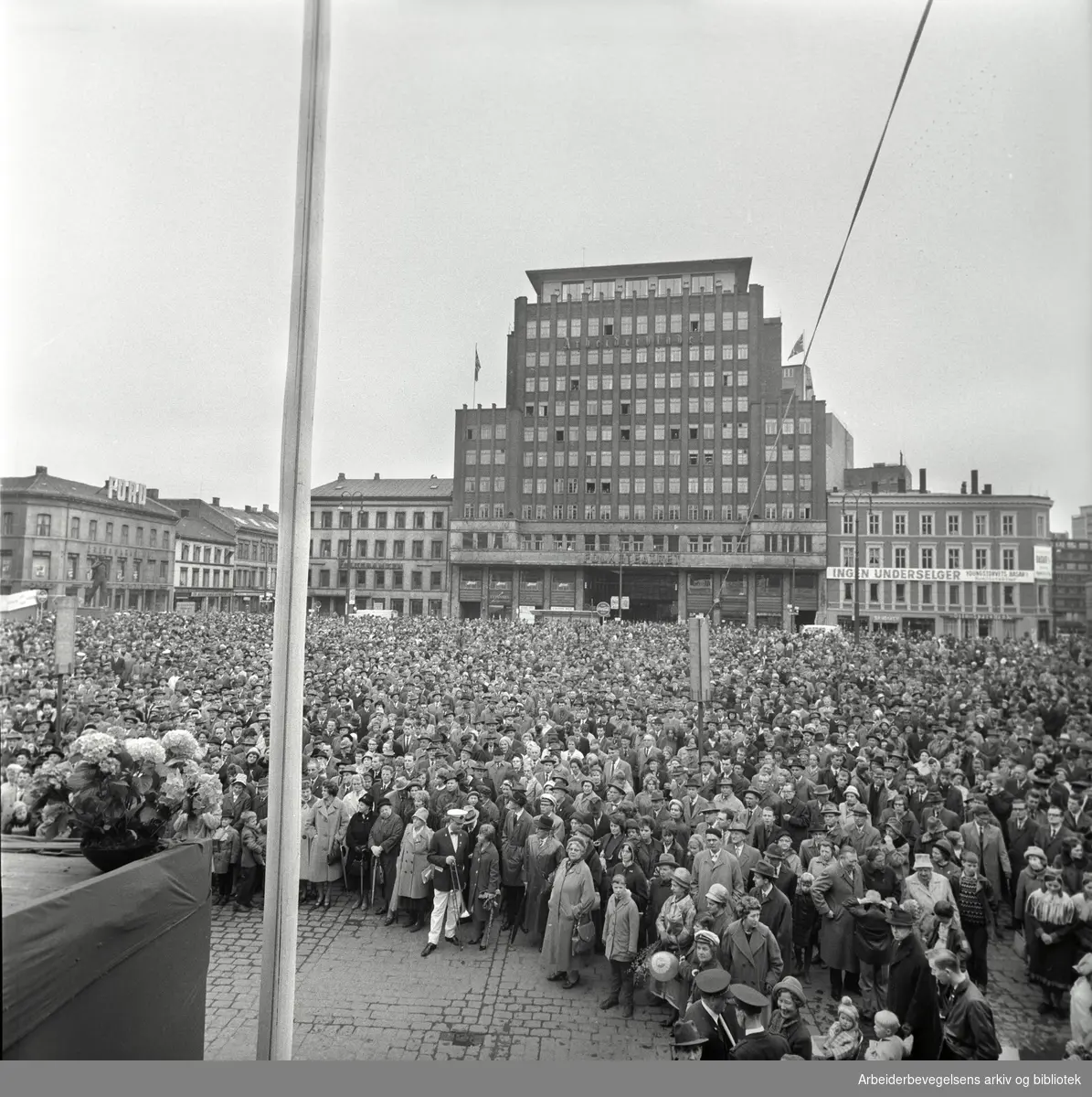 1. mai 1963, Youngstorget.