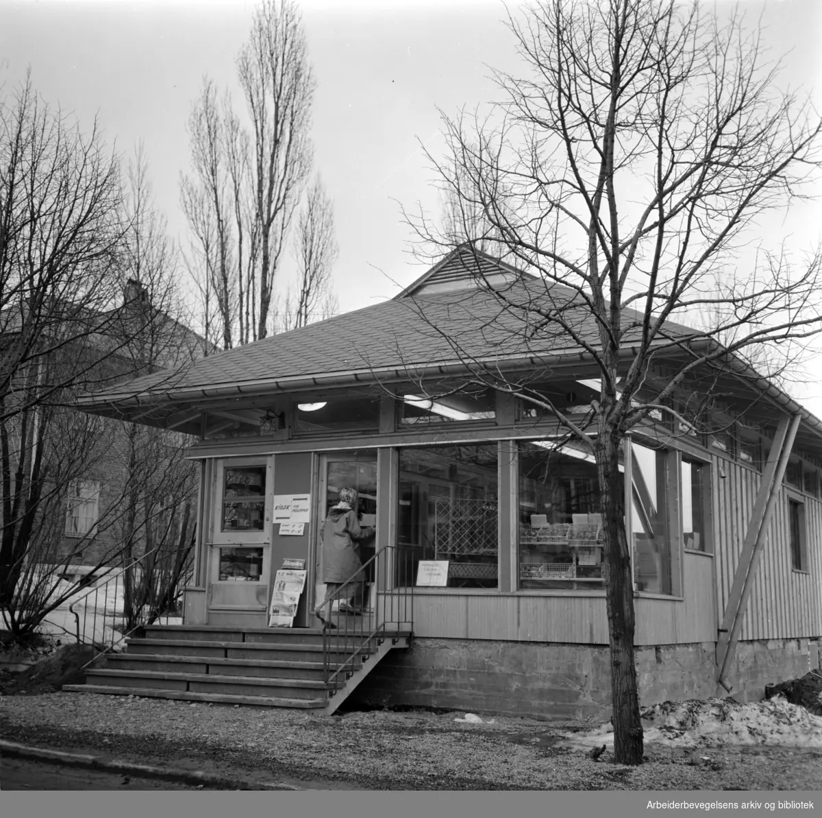 Aker sykehus. Kiosk og butikk. Mars 1959