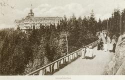 Voksenkollen.