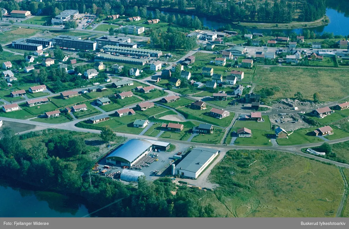 Eikli
Osloveien
Udis fabrikker
Hønefoss Videregående skole