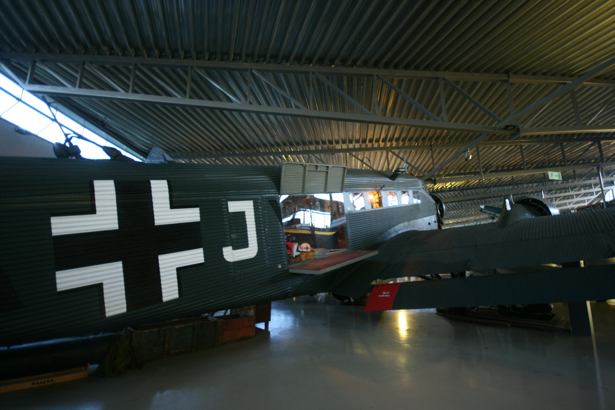 Junkers JU 52