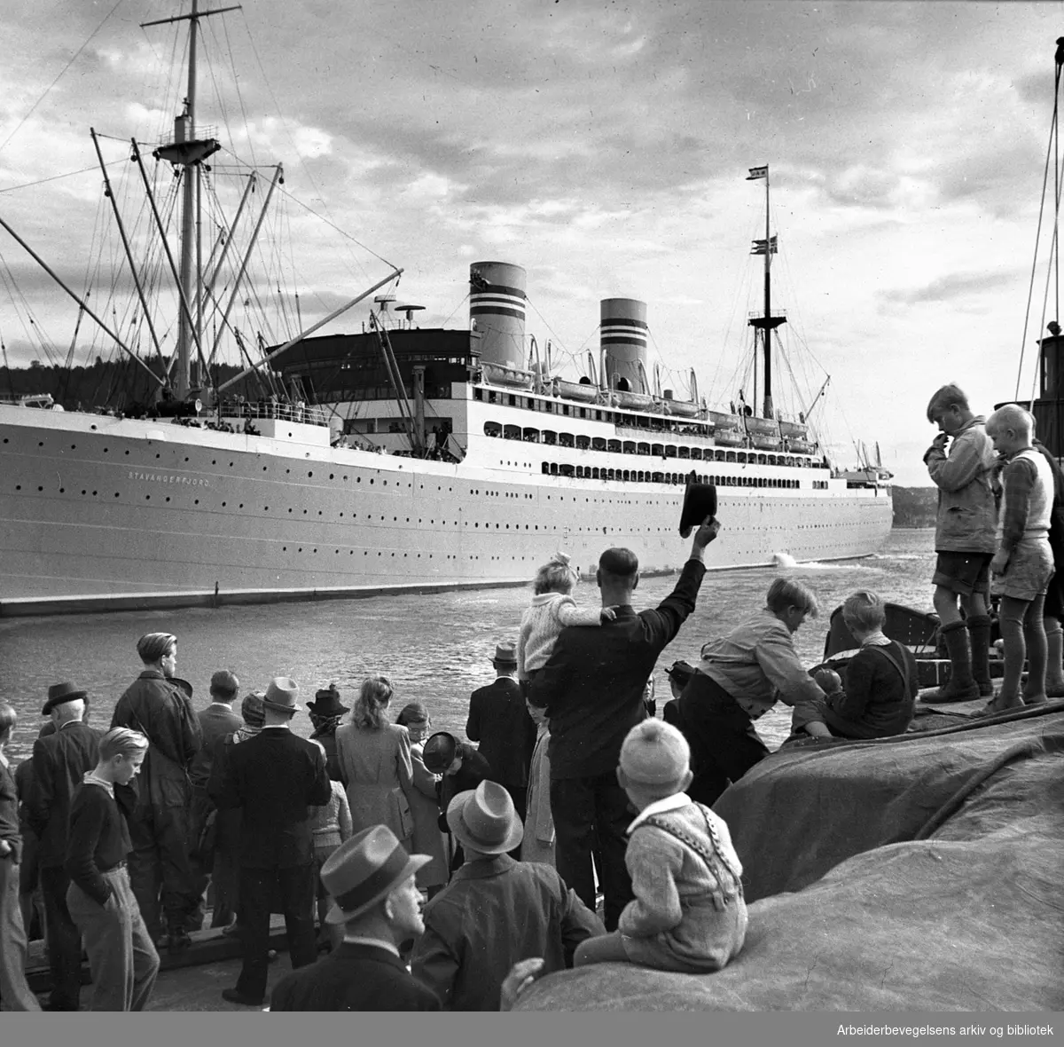 "Stavangerfjord" kommer til Oslo. Antatt april 1950.